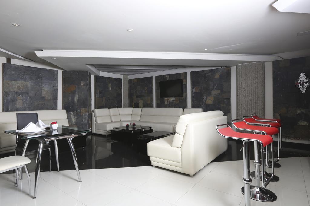 Hotel Suites 108 Bogotá Dış mekan fotoğraf