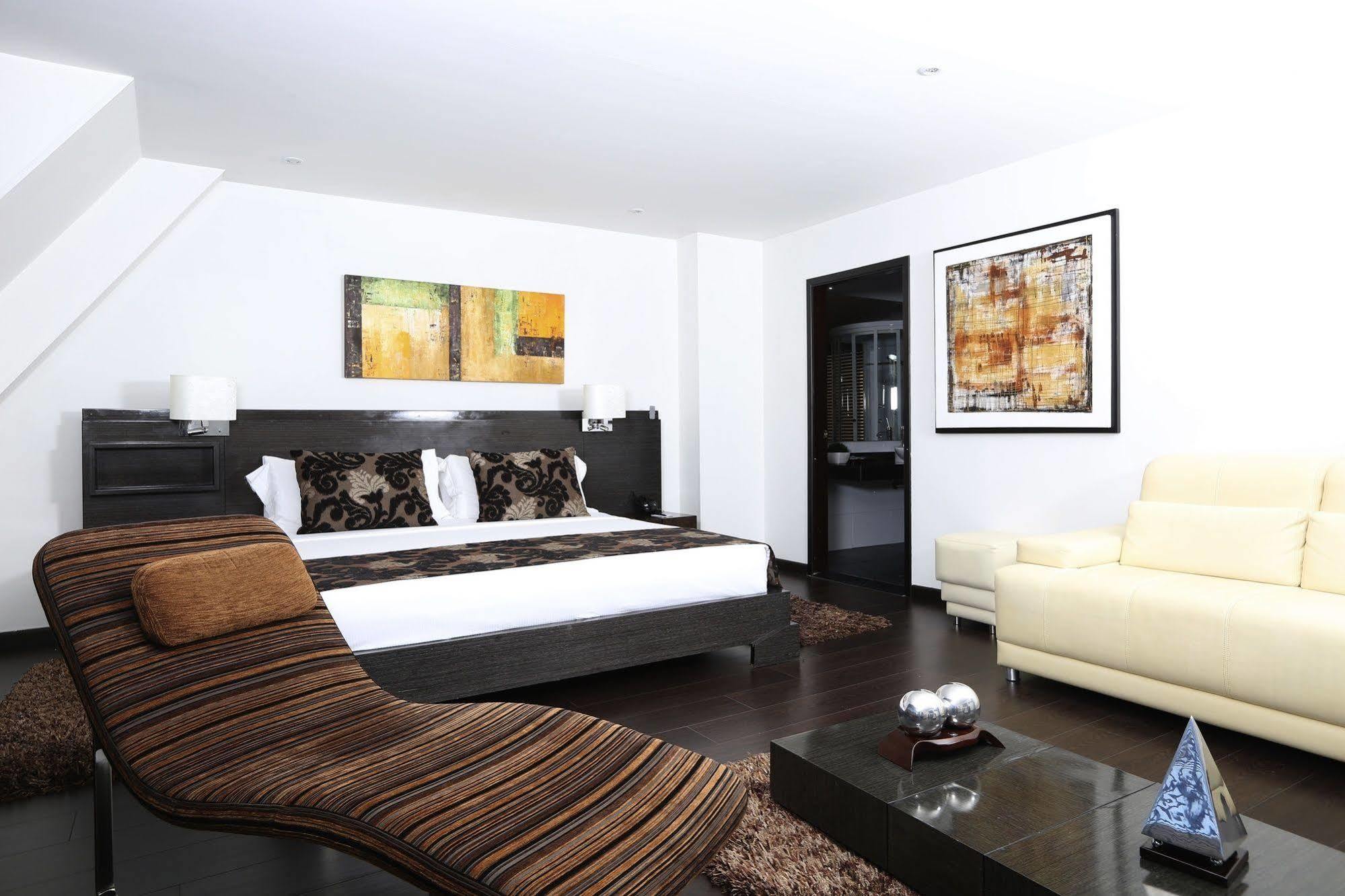 Hotel Suites 108 Bogotá Dış mekan fotoğraf