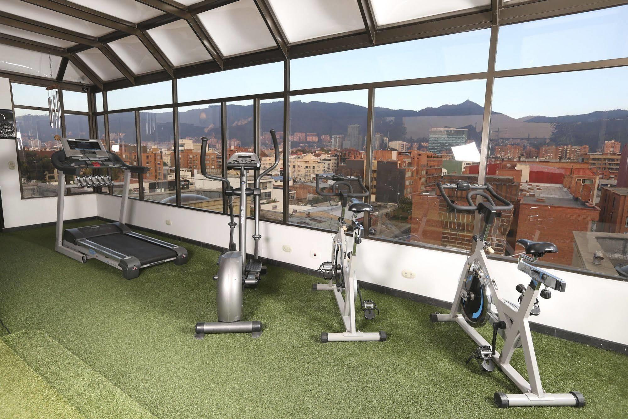Hotel Suites 108 Bogotá Dış mekan fotoğraf